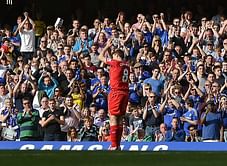 Ovation for Steven Gerrard at Stamford Bridge stands out in 1-1 draw