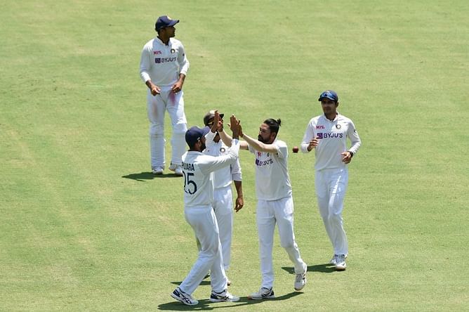 Top 3 successful chases by Team India in Test matches