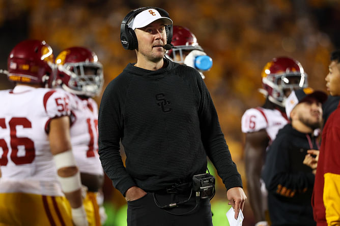 5 college football coaches on hot seat after Week 9 ft. Lincoln Riley