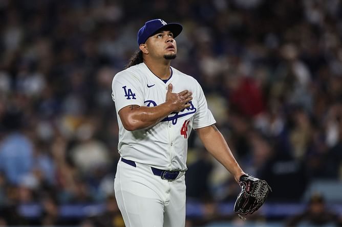 Brusdar Graterol reflects on Dodgers star's jaw-dropping 99mph fastball while simultaneously snagging his gold chain