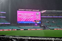 BBL 2025 game in Sydney called off after partial roof collapse, fans evacuated from the area [Watch]