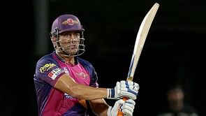 When MS Dhoni smashed Yuzvendra Chahal for a six out of Chinnaswamy Stadium in RCB vs RPSG match [Watch]