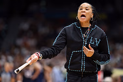 Pic: Dawn Staley shares glimpse of fellow coach's unique birthday bash with entire South Carolina staff